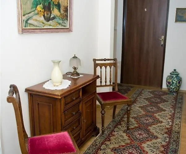 Aida Вилла Stare Budy (Grodzisk Mazowiecki)