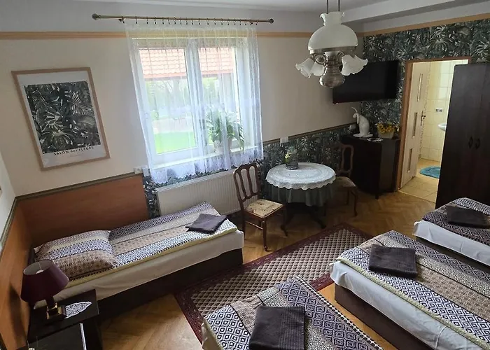 Aida Вилла Stare Budy (Grodzisk Mazowiecki)